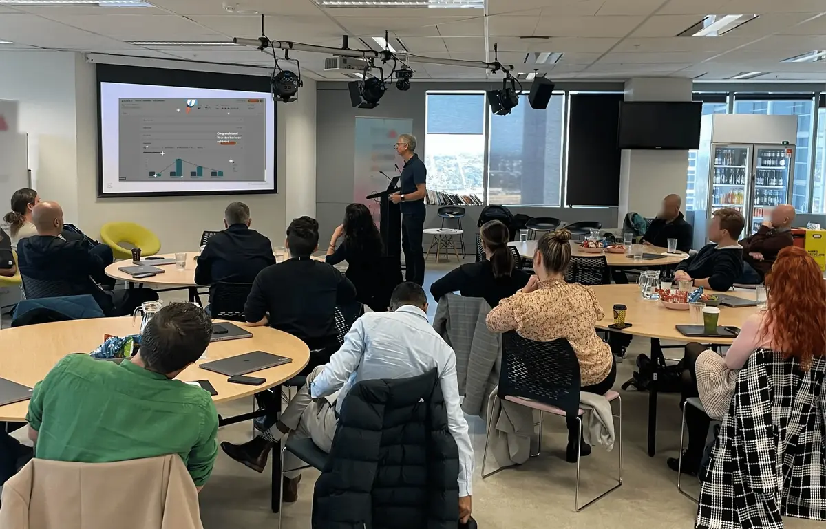 Leslie Barry presenting Rapidly software during a rapid experimentation client session